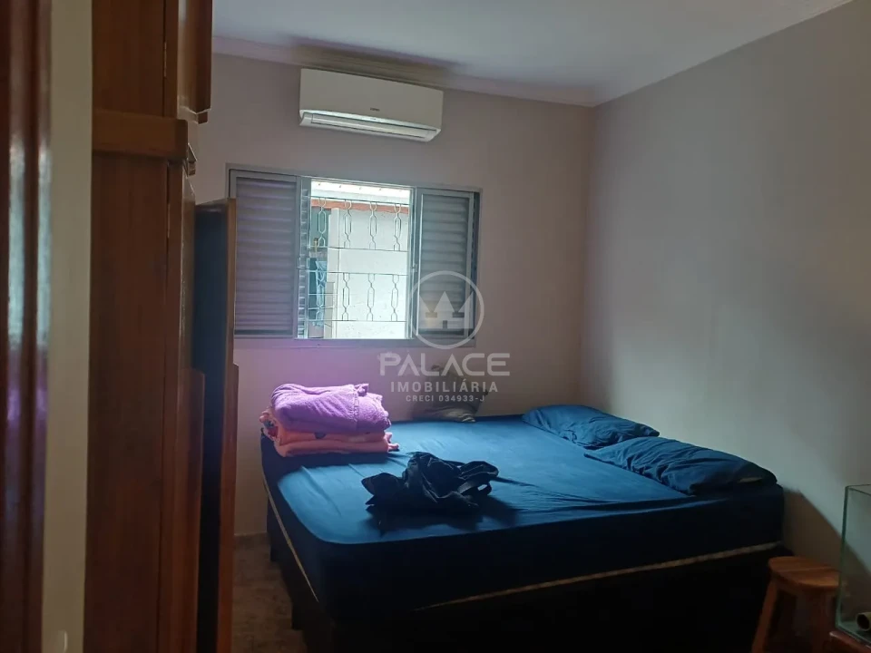 Casa a Venda no Bairro Jupiá