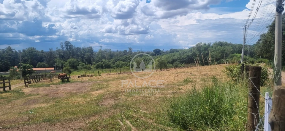 Excelente área para indústrias e transportadoras de grande porte