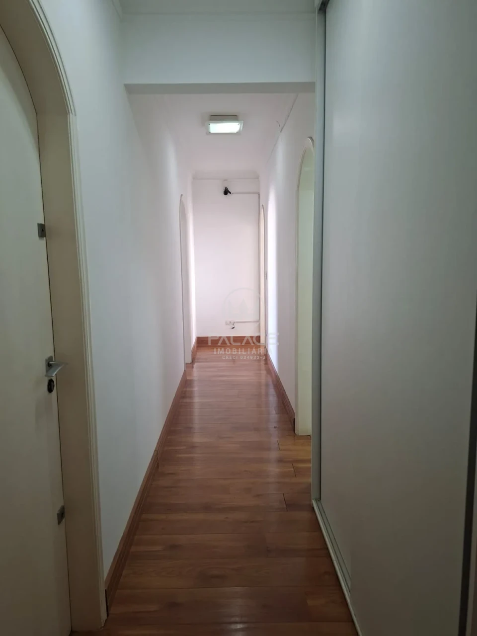 Apartamento a venda no Centro