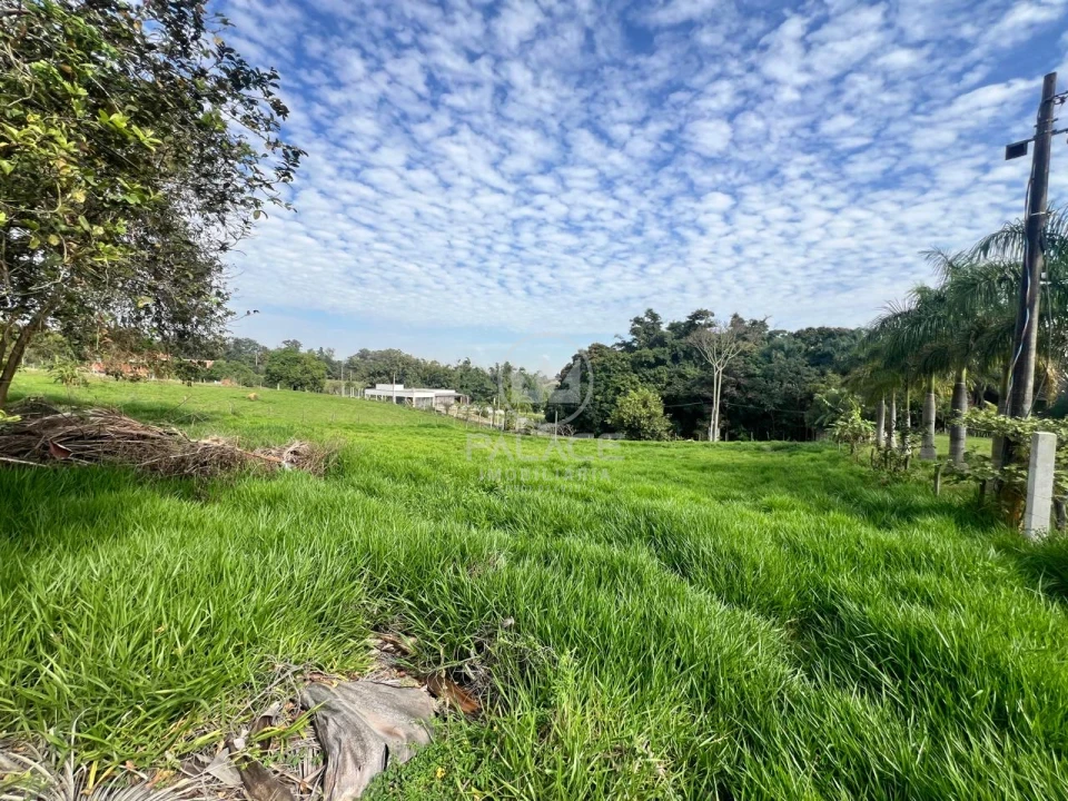 Terreno disponível para locação