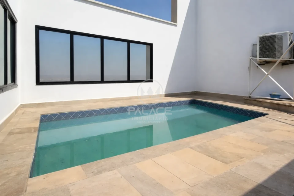 Apartamento a venda no Centro Cobertura Duplex com Piscina