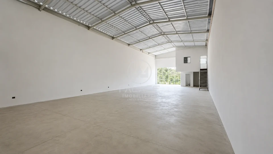 BARRACAO/ SÃO MATHEUS/ 200M2 DE VÃO LIVRE