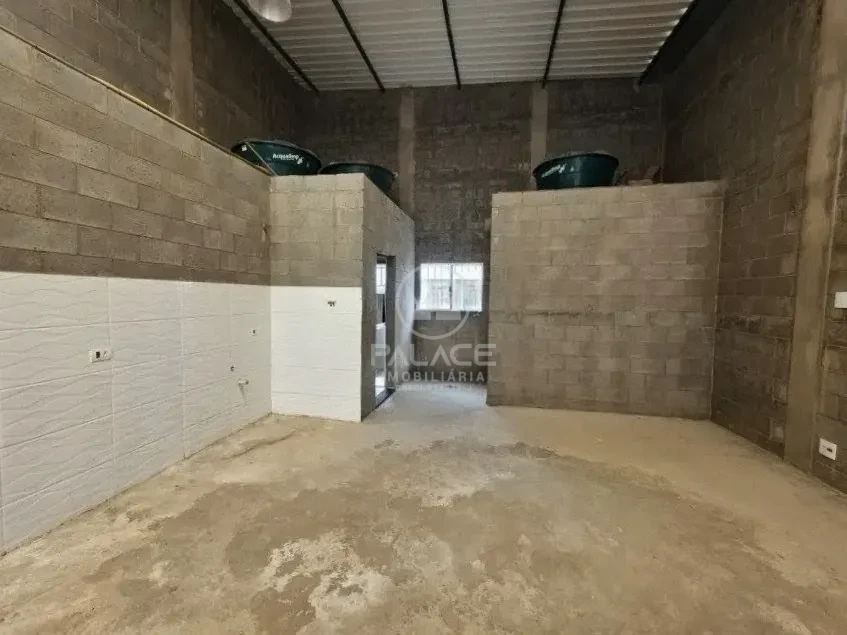 Barracão disponivel para locação
