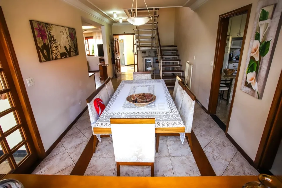 Sobrado de alto Padrão a venda em bairro Nova América