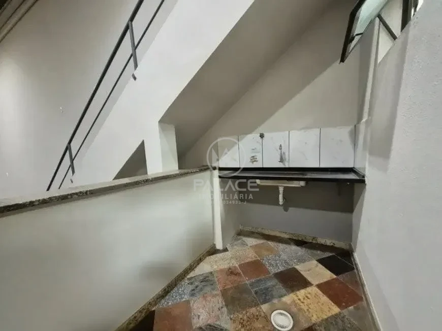 Barracão disponivel para locação