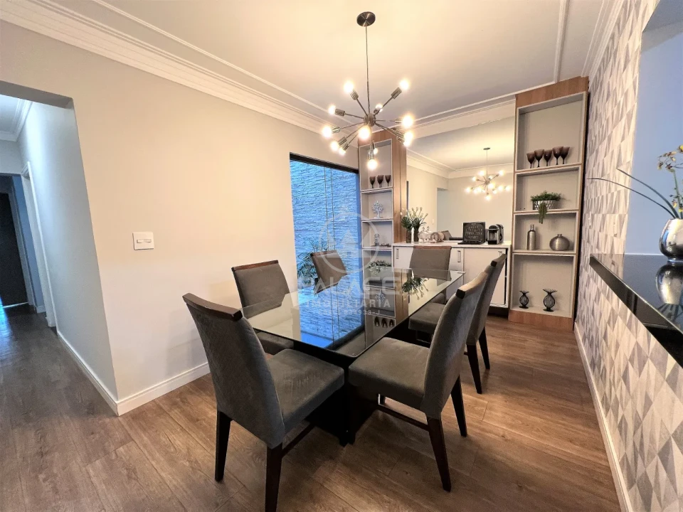 Sobrado fino acabamento a venda no bairro Jardim Brasília, Piracicaba, SP.