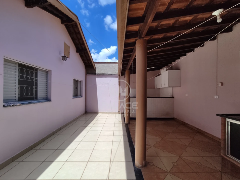 Casa Térrea, 3 Quartos, Suíte, Churrasqueira Para Alugar Jupiá Piracicaba