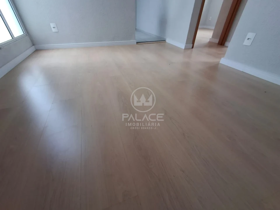 Apartamento Condominio Piazza Platina, bairro Jupiá, Piracicaba, SP.