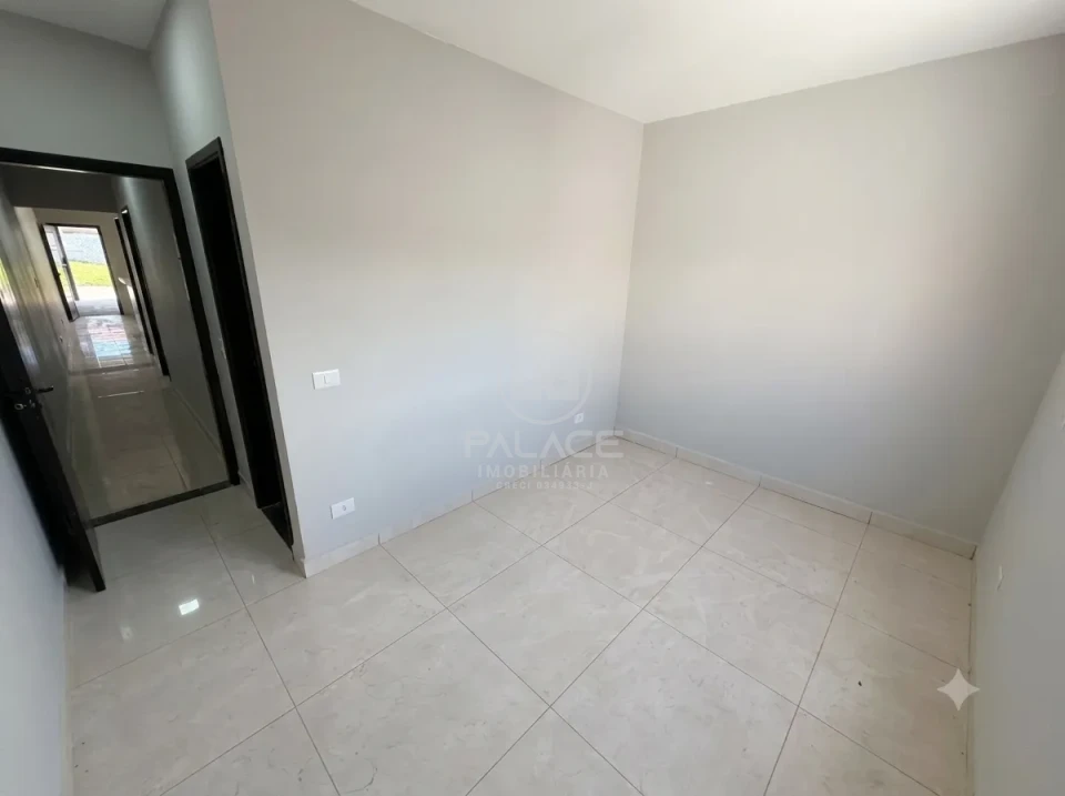 CASA PARA LOCAÇÃO / 2 QUARTOS / 1 SUITE / 2 VAGAS GARAGEM