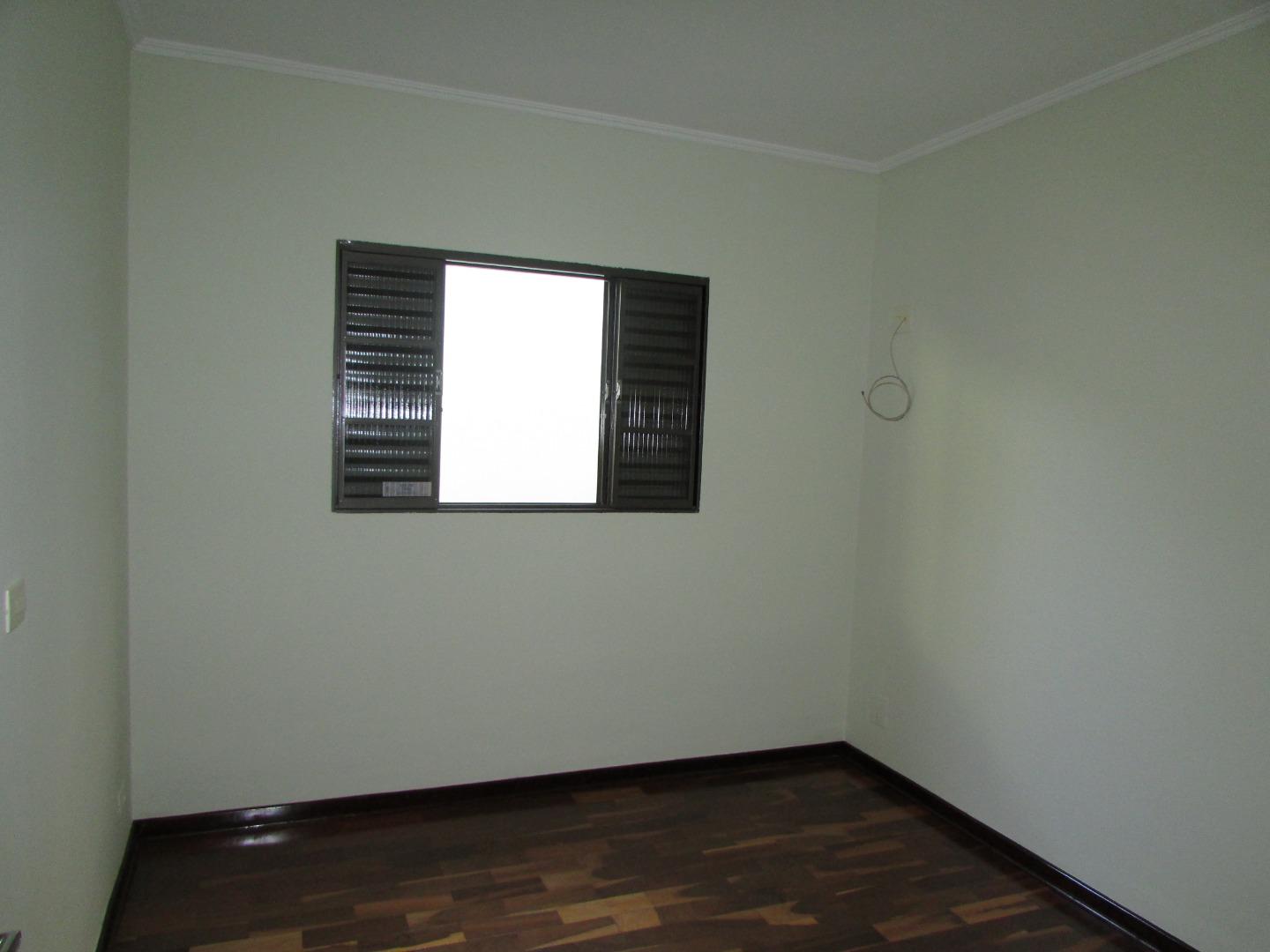 Casa com 3 dormitórios, 140 m² - venda por RS 600.000,00 ou aluguel por RS 2.000,00-mês - Centro - Piracicaba-SP