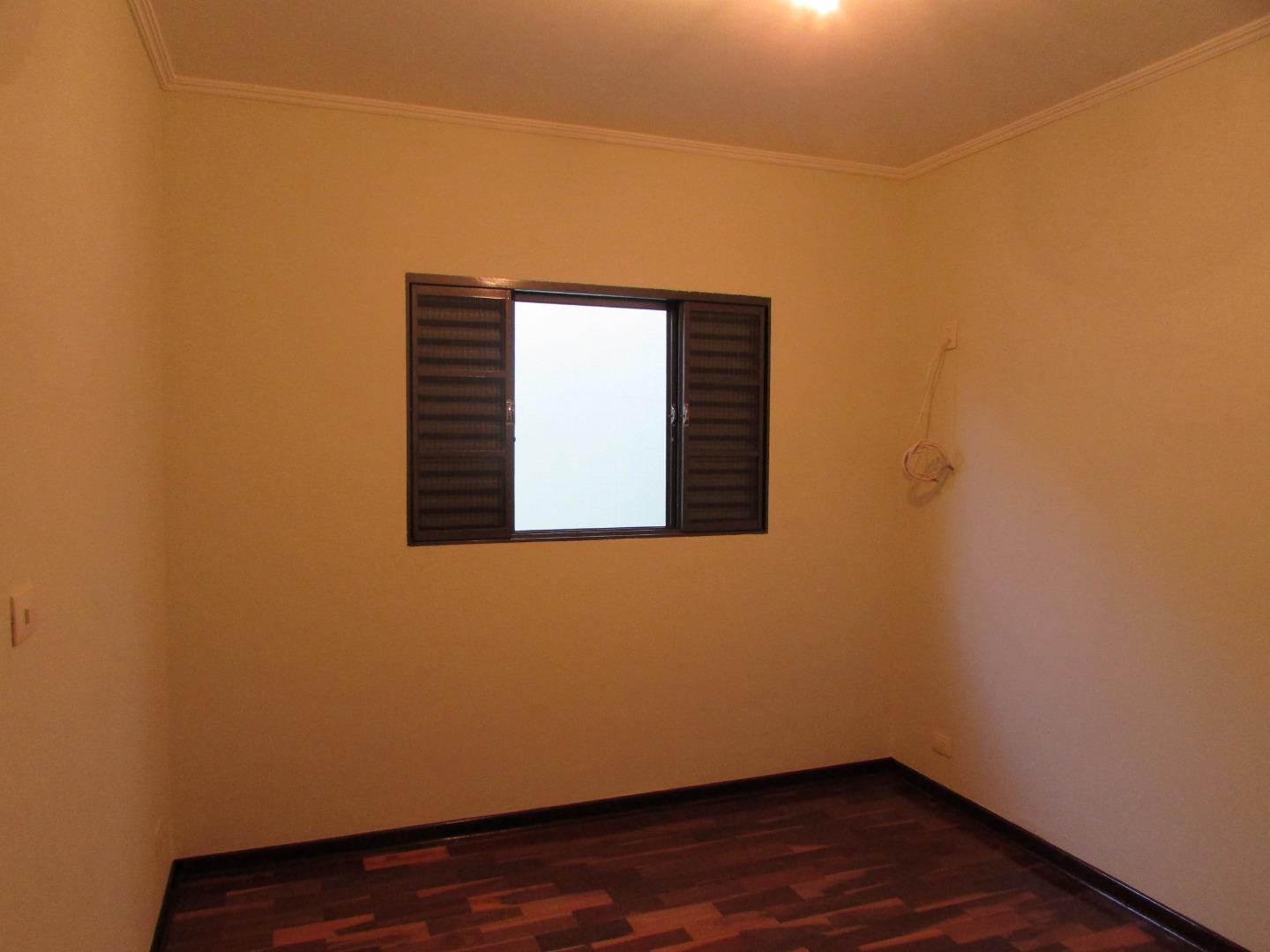 Casa com 3 dormitórios, 140 m² - venda por RS 600.000,00 ou aluguel por RS 2.000,00-mês - Centro - Piracicaba-SP