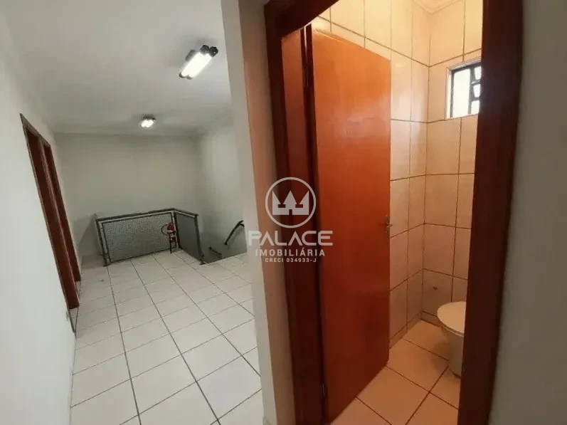 Barracão disponivel para locação