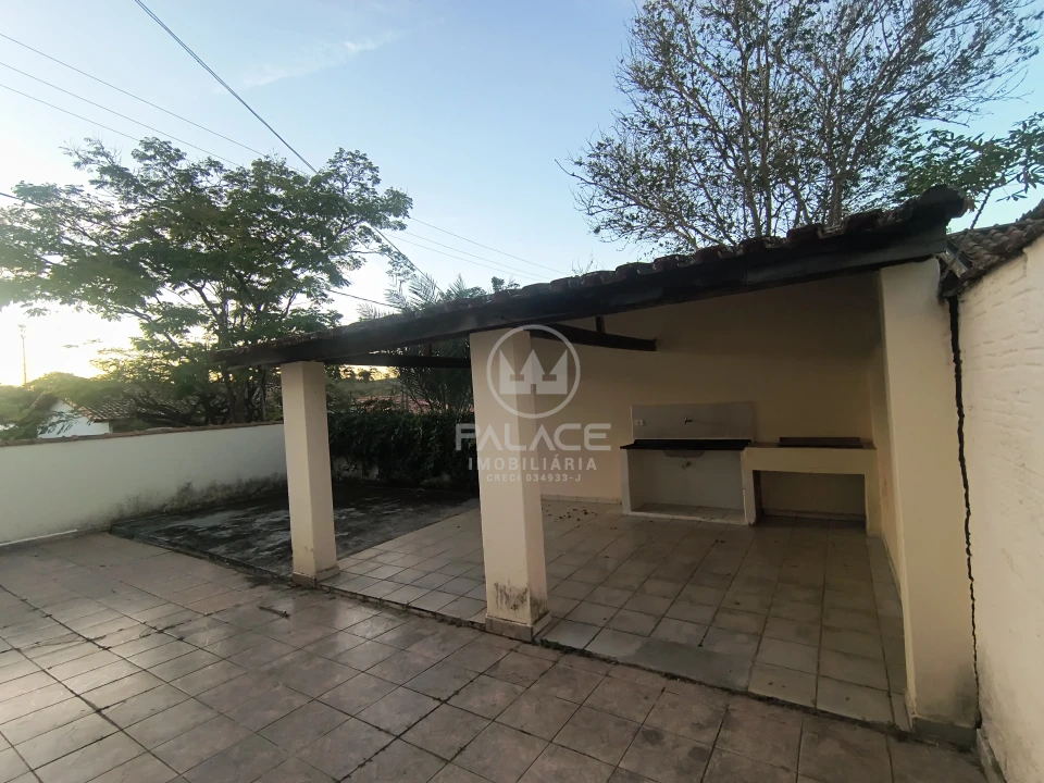 Casa à Venda  em Águas de São Pedro