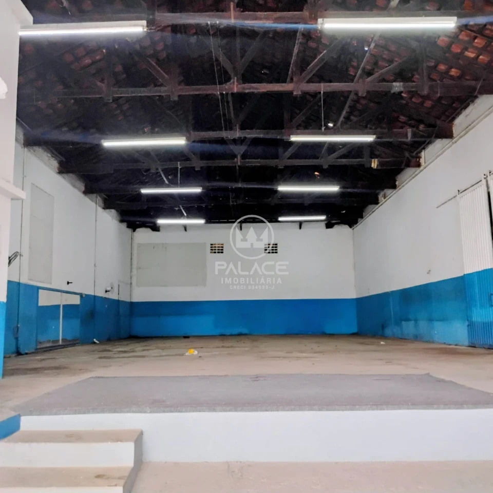 Barracão disponivel para locação