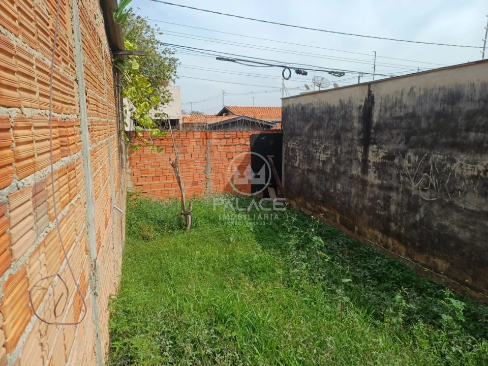 LINDA CASA A VENDA , NA RUA BARRA BONITA,  BAIRRO SANTA TEREZINHA