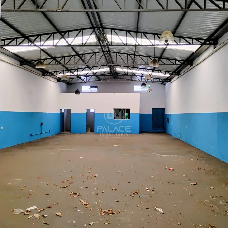 Barracão disponivel para locação
