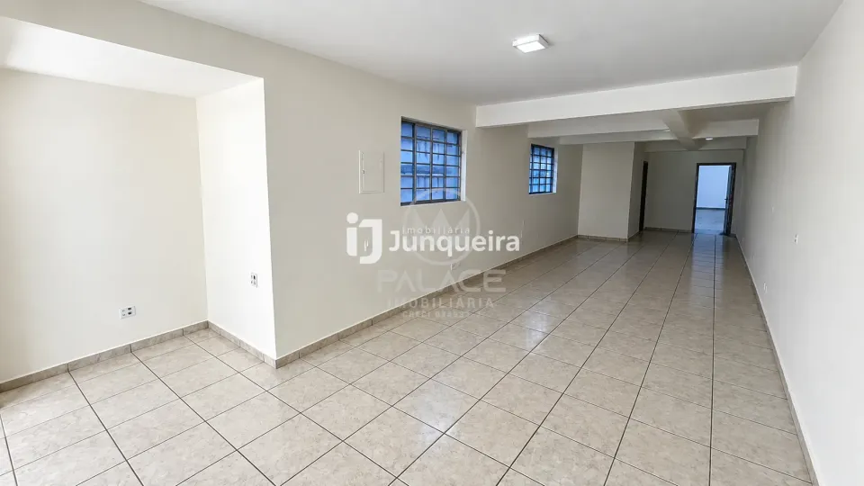 Ponto Comercial/Loja para alugar em Santa Terezinha, Piracicaba — Portal Mundo do Imóvel