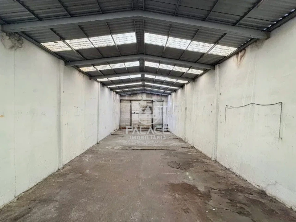 Barracão disponivel para locação