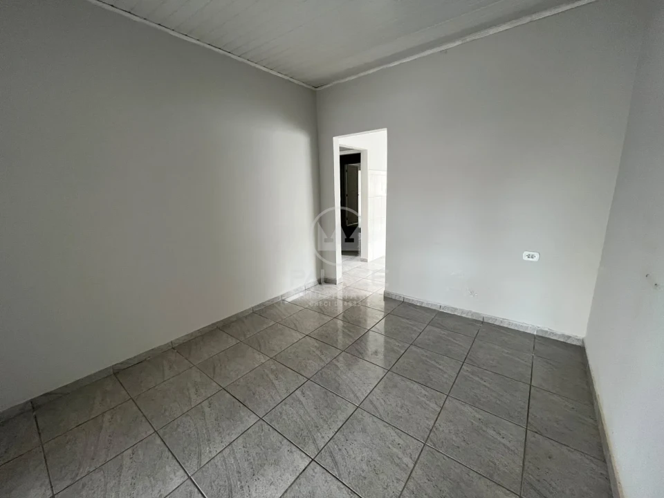 CASA PARA ALUGAR COM 3 QUARTOS NA VILA REZENDE / PIRACICABA