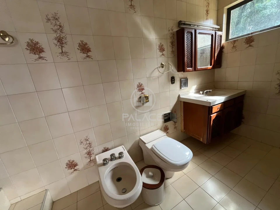 CASA COM PISCINA PARA LOCAÇÃO NO CENTRO DE PIRACICABA
