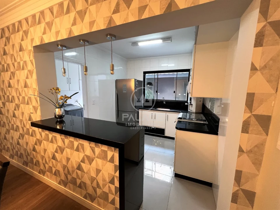 Sobrado fino acabamento a venda no bairro Jardim Brasília, Piracicaba, SP.