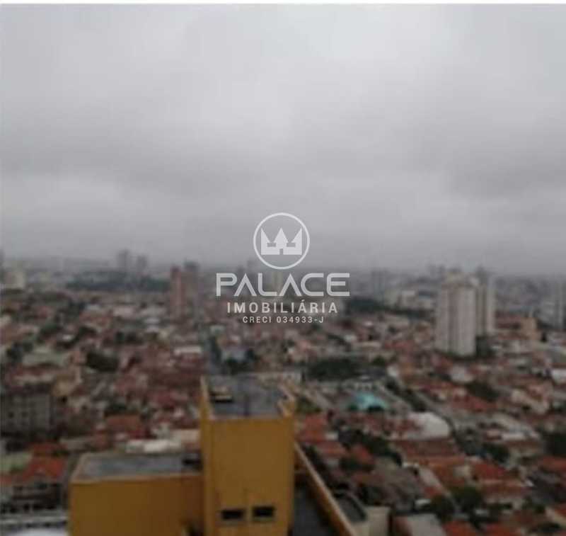 Apartamento :  / Residencial / Alto