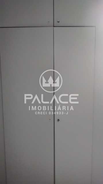 Apartamento :  / Residencial / Alto