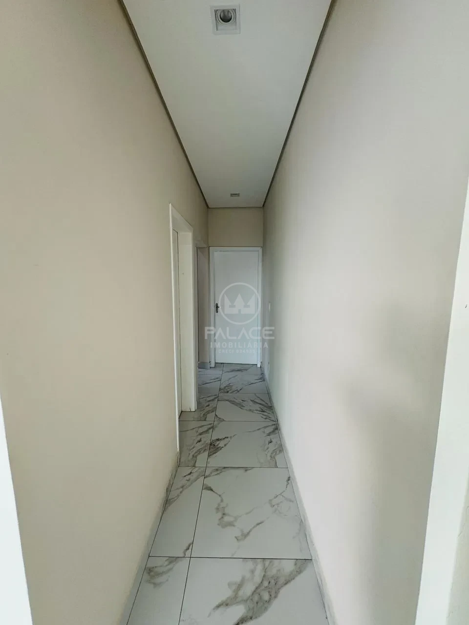 Casa à Venda no Condominio Residencial Canadá