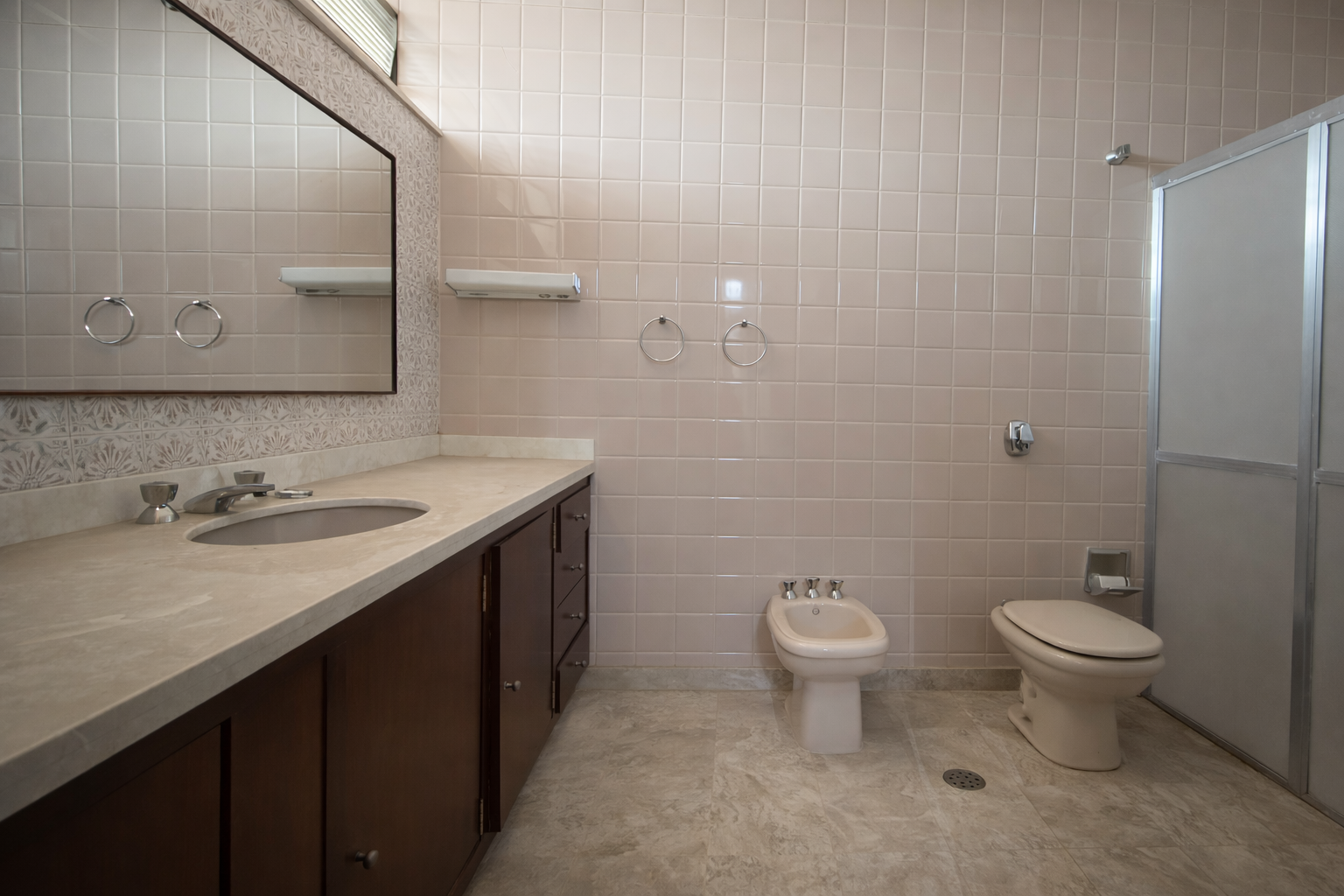 CASA / COMERCIAL / RESIDENCIAL / LOCACAO / CENTRO