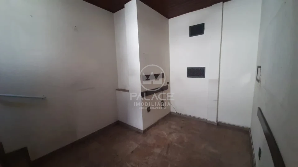 PONTO COMERCIAL / ALEMÃES