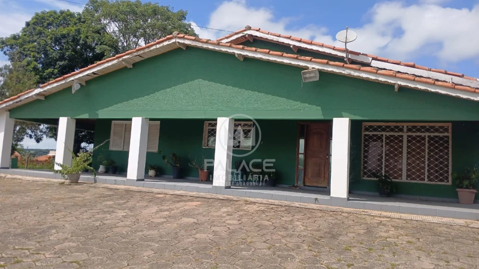 Fazenda/Sítios/Chácaras À Venda Aguas  De São Pedro Aguas De São Pedro