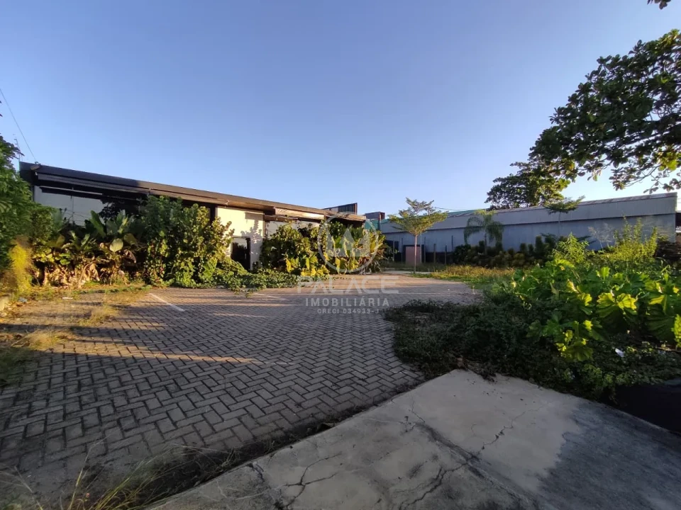 Prédio Inteiro, 353 m² - Foto 1