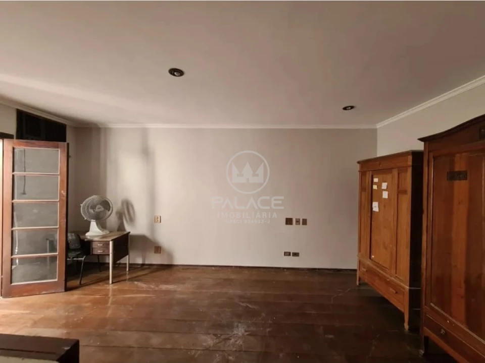 Sobrado À Venda No Centro De Piracicaba