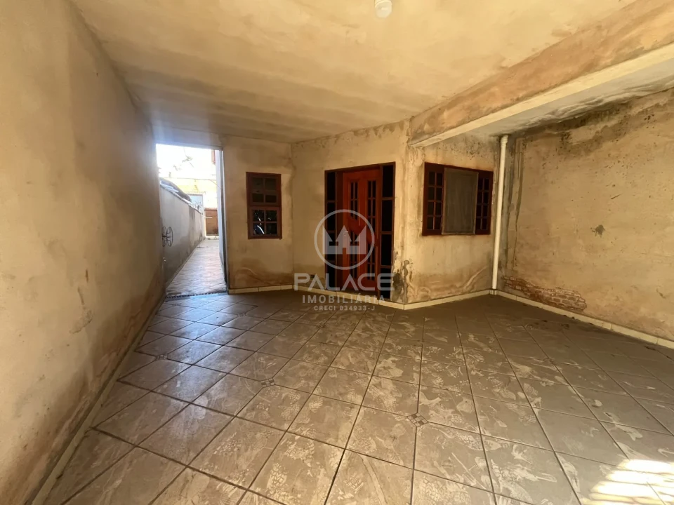 Casa para alugar, 3 quartos, sendo 1 suíte, 2 vagas, no Santa Rosa em Piracicaba / SP