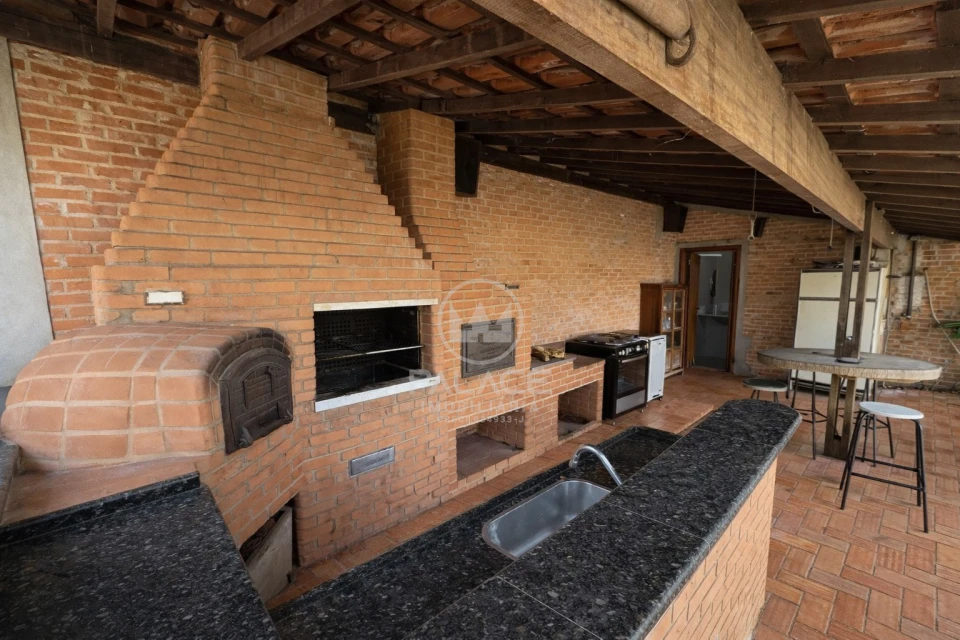 Casa / Residencial / Venda / Locacao / Pq Santa Cecilia