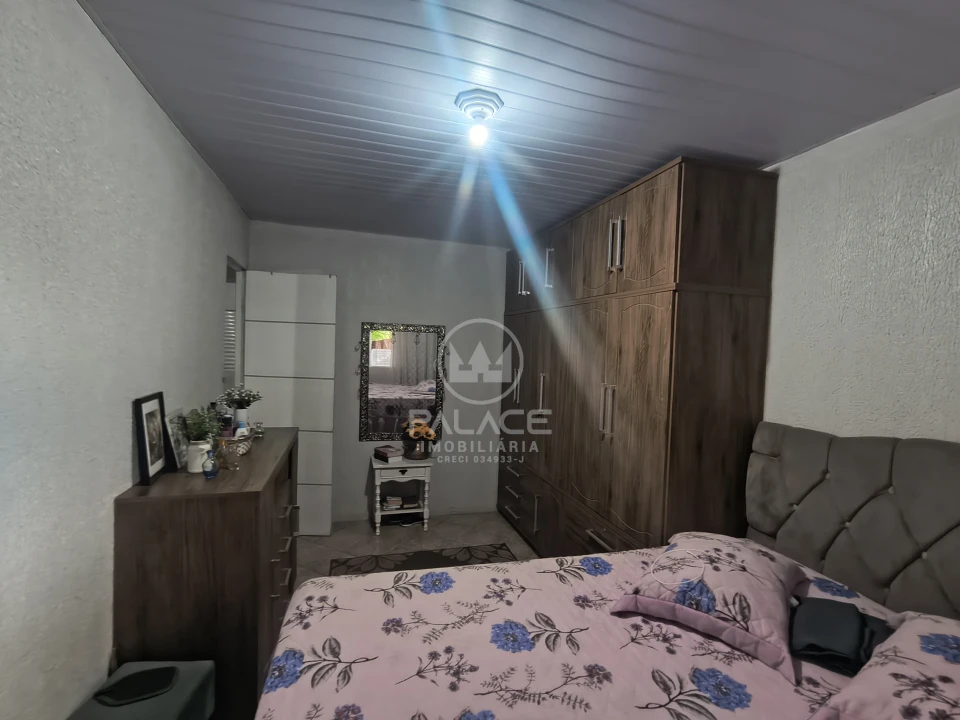 Imagens do imóveis Casa  de esquina excelente á venda na Balbo