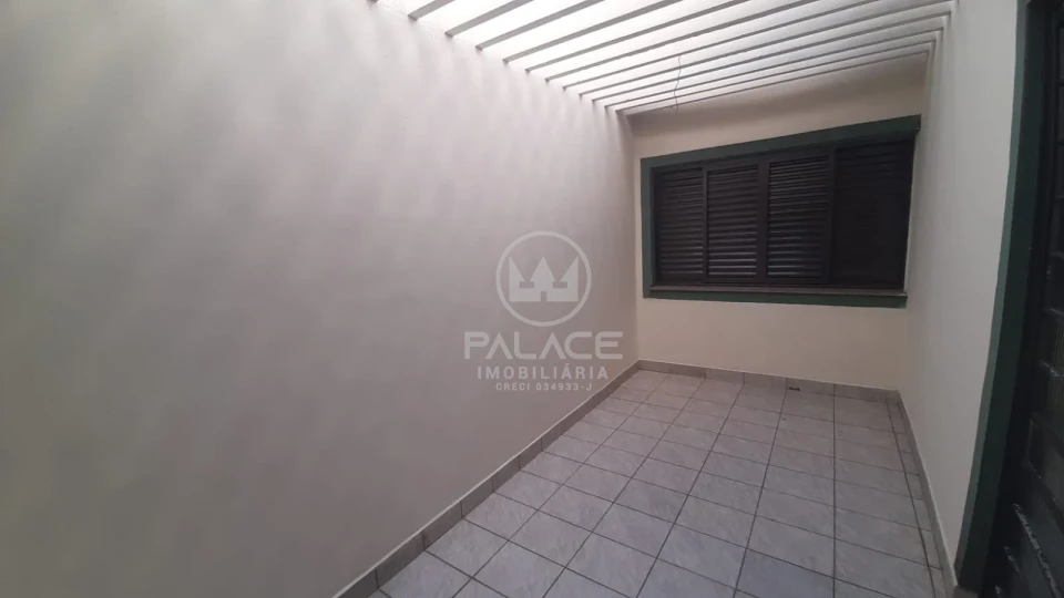 CASA PARA LOCAÇÃO/ 4 QUARTOS  / CHURRASQUEIRA/VILA REZENDE