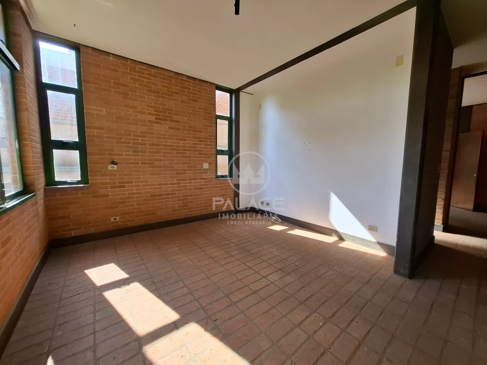 Linda Casa no Bairro São Dimas/Clube de Campo