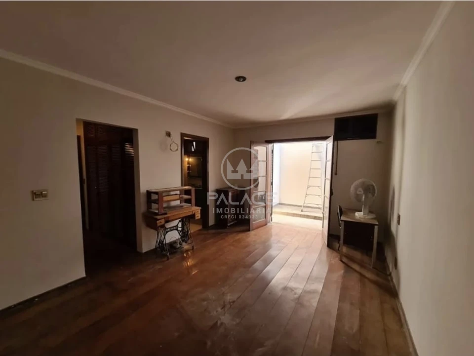 Sobrado À Venda No Centro De Piracicaba