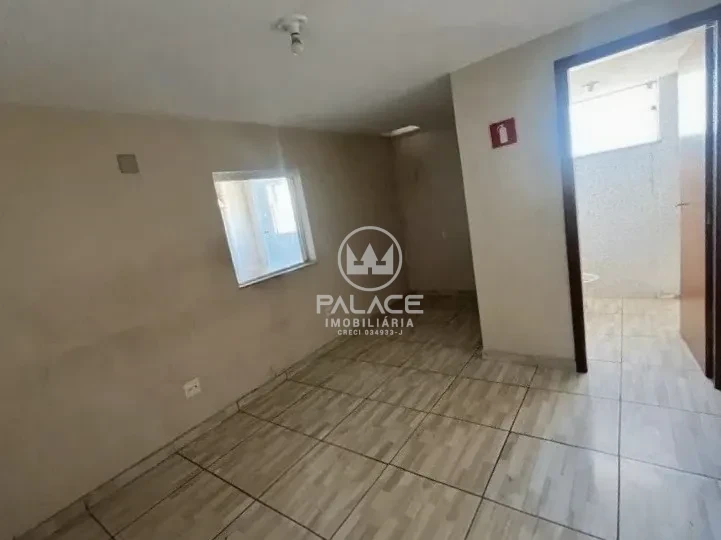 Barracão disponivel para locação