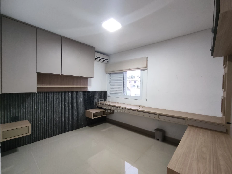 Casa Em Condomínio 3 Quartos, Piscina, Churrasqueira Para Alugar Condomínio Lazuli Club Piracicaba