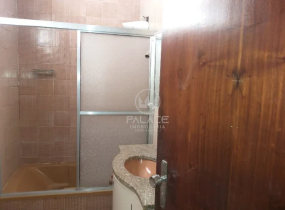 Casa a venda no Bairro Cidade Jardim