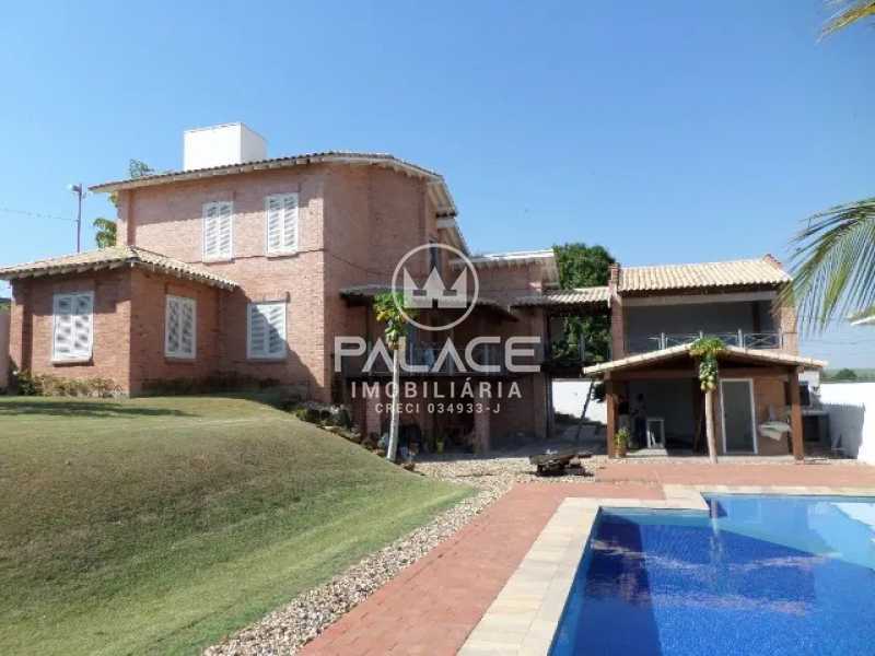 Imagens do imóveis Casa de campo a venda no condomínio Colinas do Piracicaba, SP.