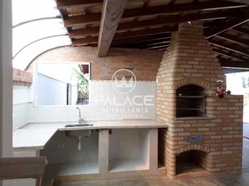 Imagens do imóveis Casa de campo a venda no condomínio Colinas do Piracicaba, SP.