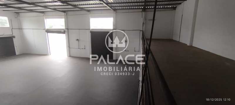 Barracão :  / Comercial / Jardim Algodoal