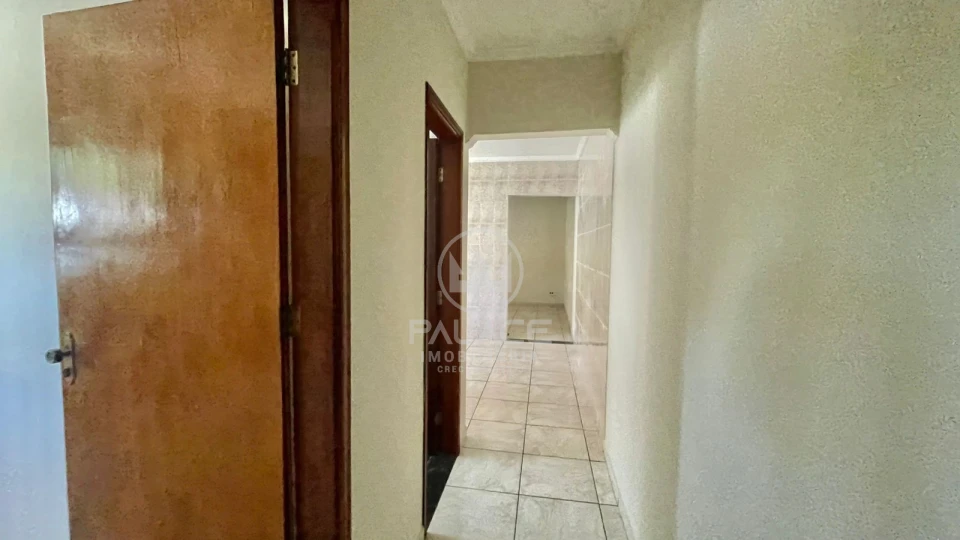 CASA / LOCACAO / JARAGUA / 2 QUARTOS / 70m²