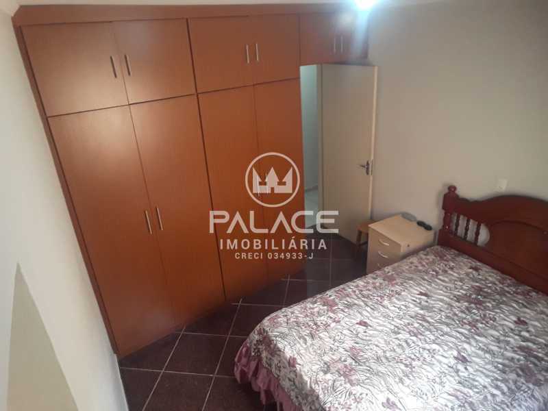 Imagens do imóveis Casa de rua -  / Residencial / Alto