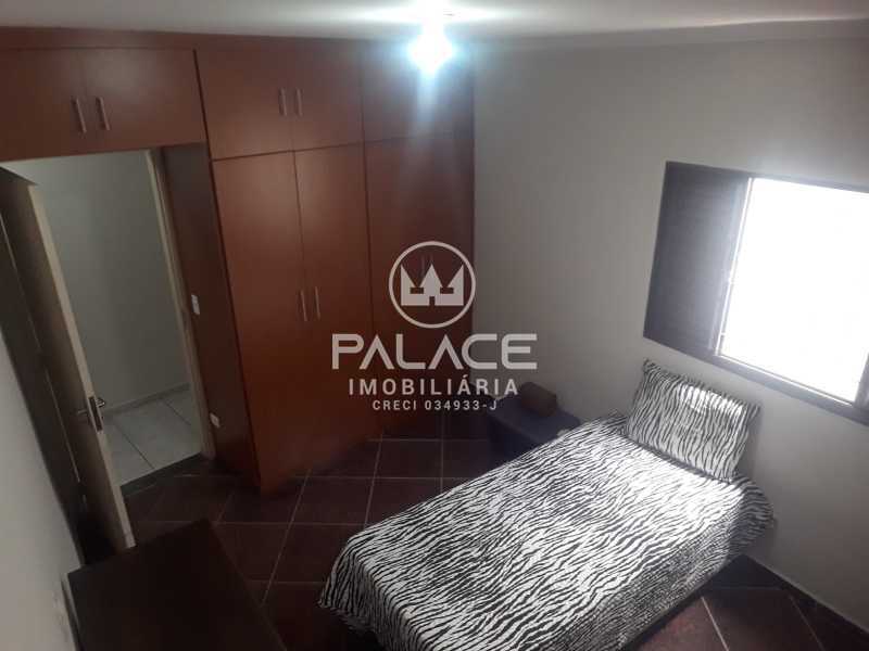 Imagens do imóveis Casa de rua -  / Residencial / Alto