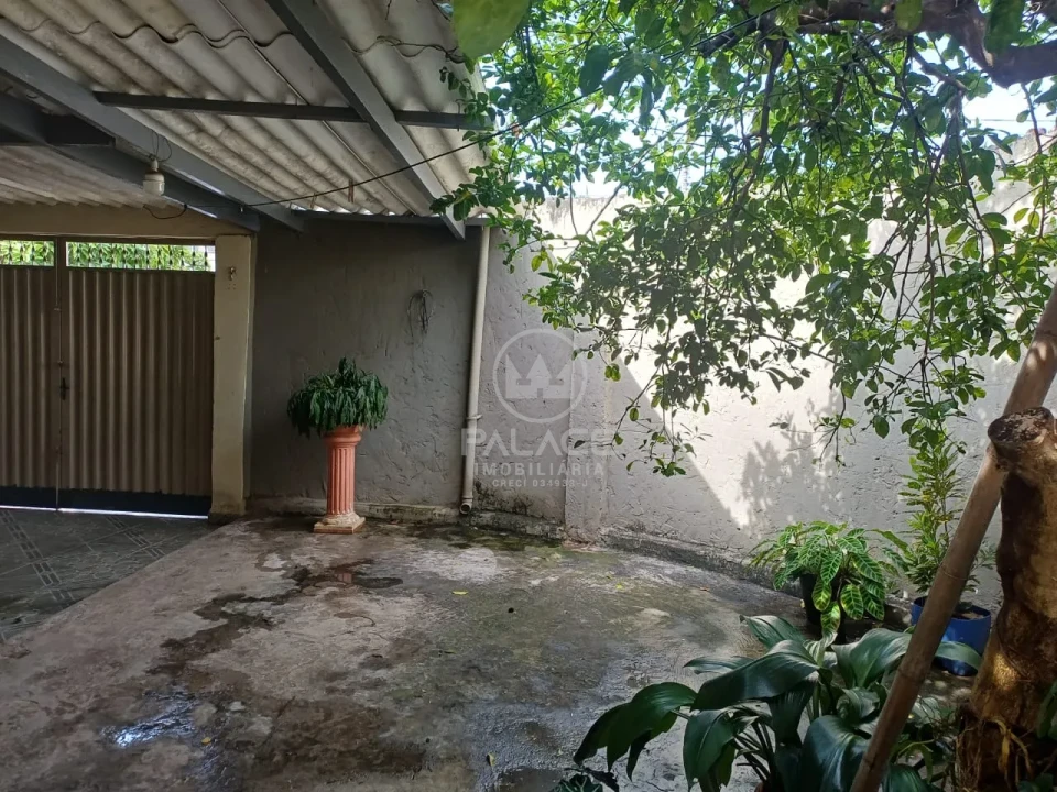 LINDA CASA A VENDA , NA RUA BARRA BONITA,  BAIRRO SANTA TEREZINHA