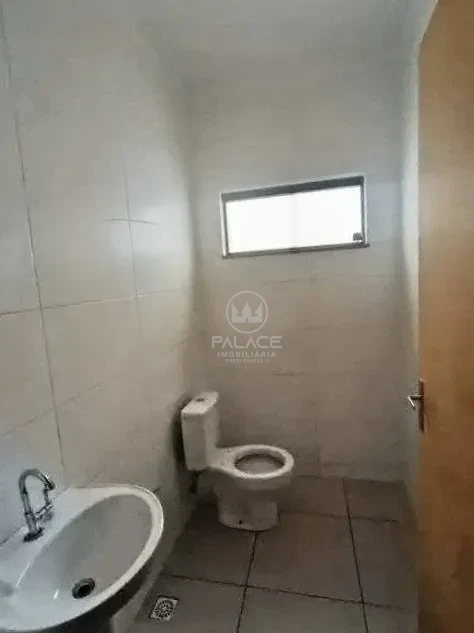 Barracão disponivel para locação